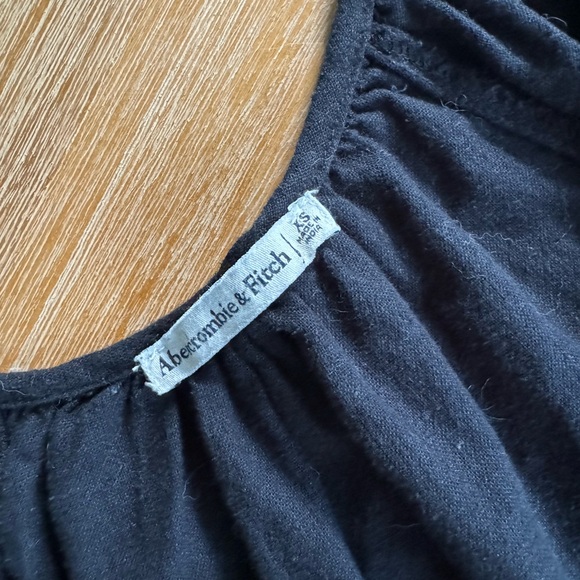 A&F Linen Peasant Blouse - Picture 3 of 4